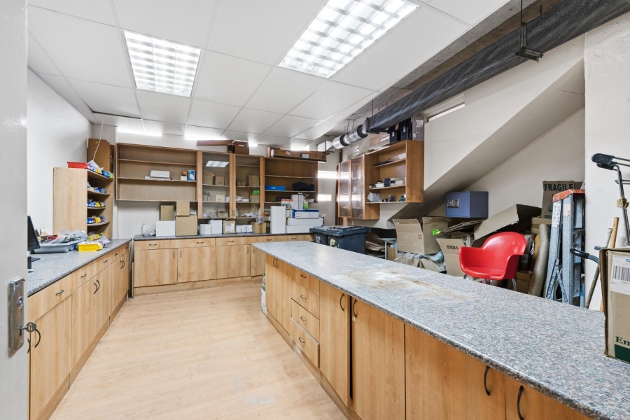 Commercial Property for Sale in Gardens Western Cape